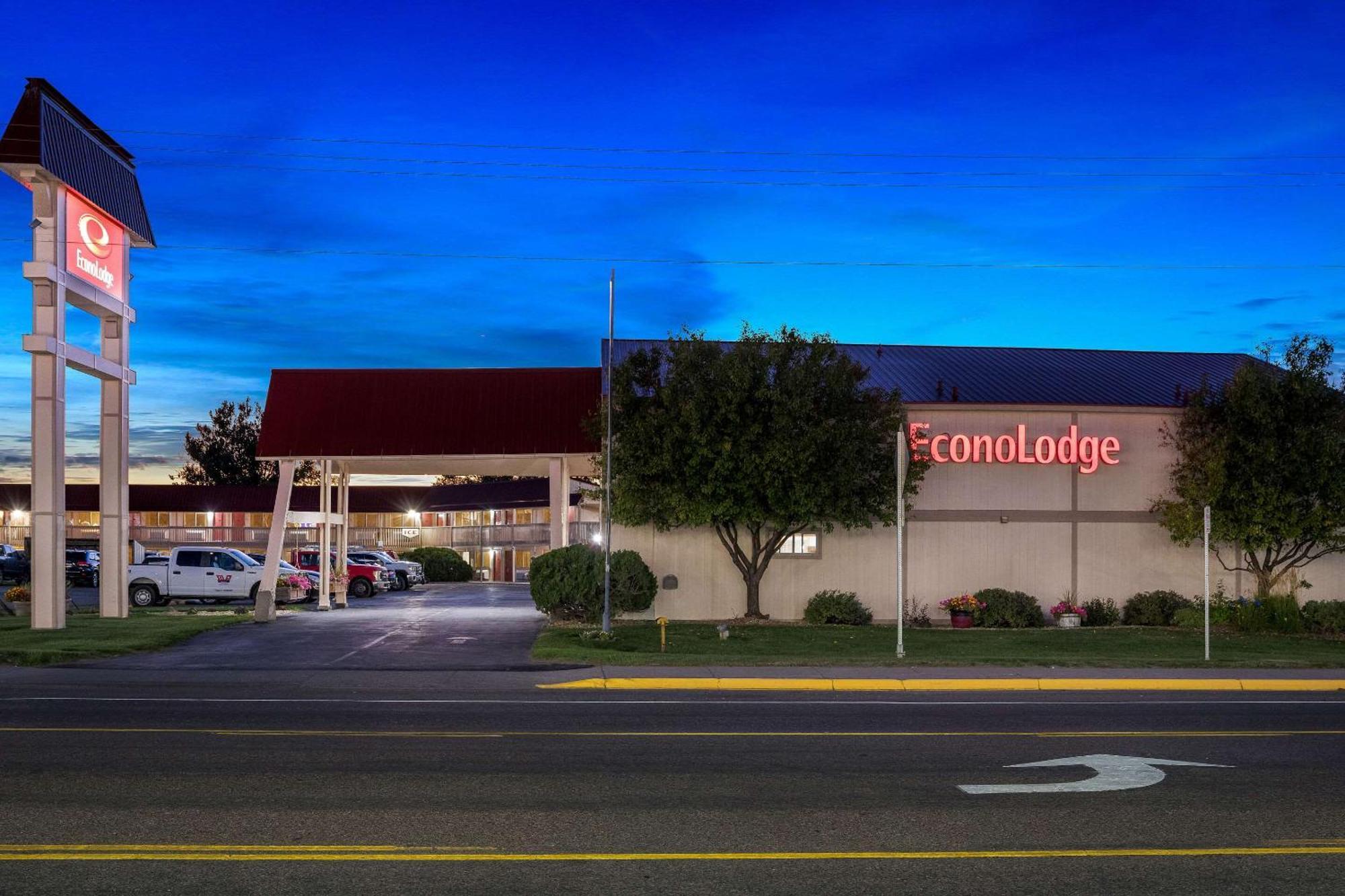 Econo Lodge Miles City Exterior photo