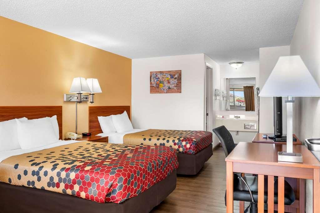 Econo Lodge Miles City Room photo