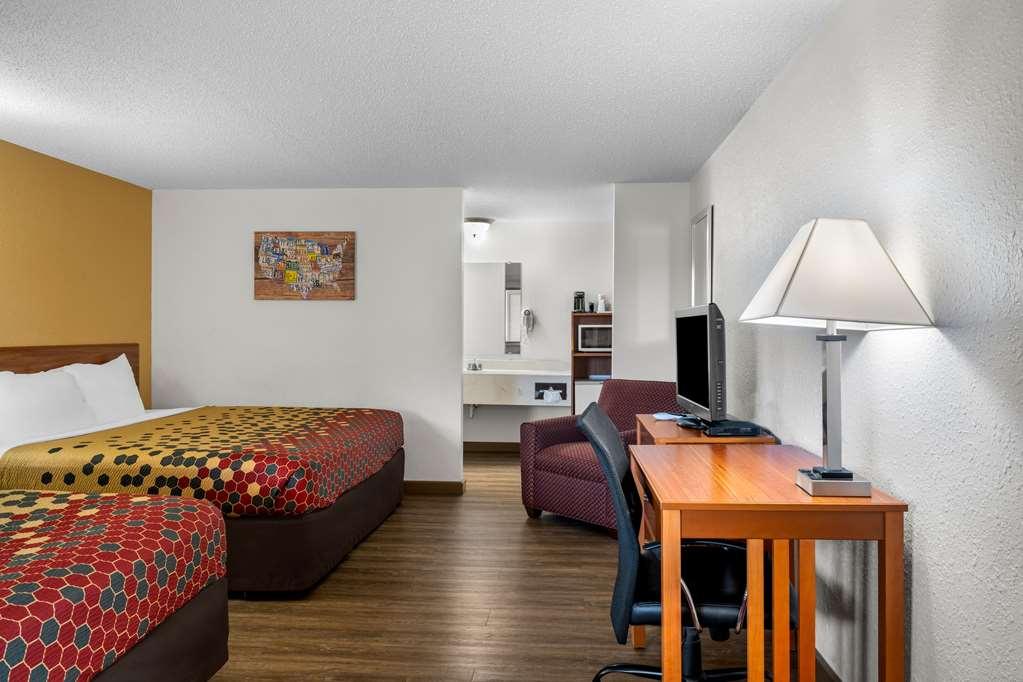 Econo Lodge Miles City Room photo